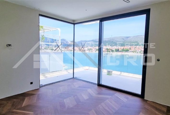 Casa In vendita - Splitsko-dalmatinska Trogir - foto 2/4