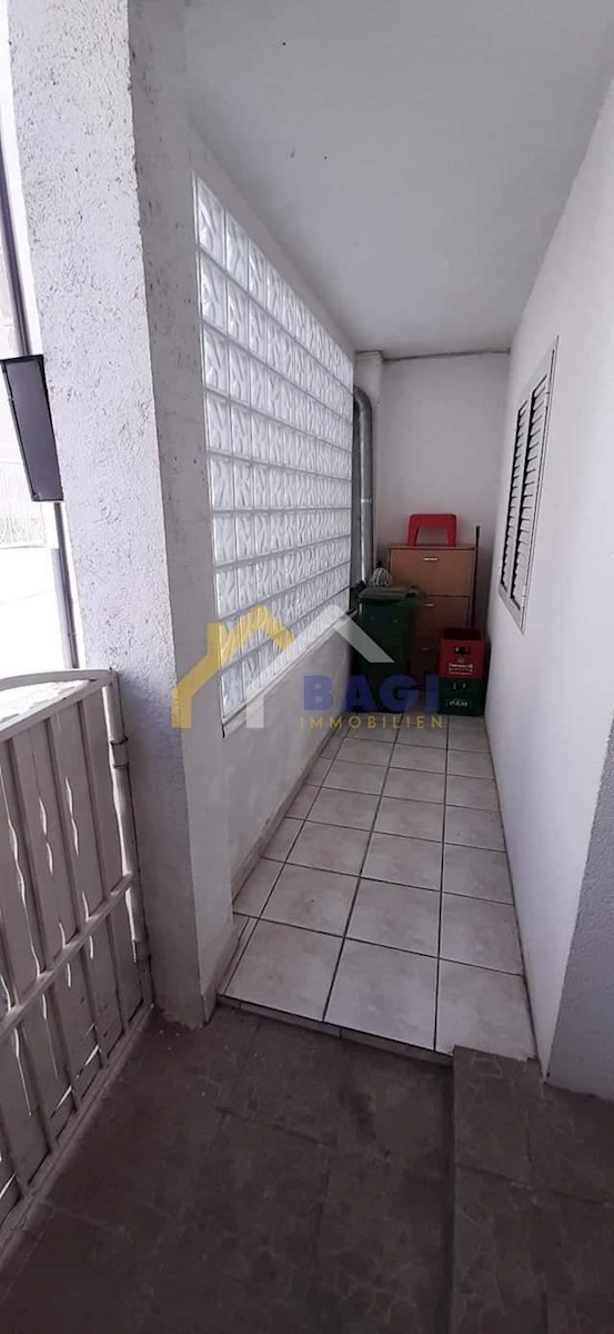 Maison À vendre - ŠIBENSKO-KNINSKA VODICE