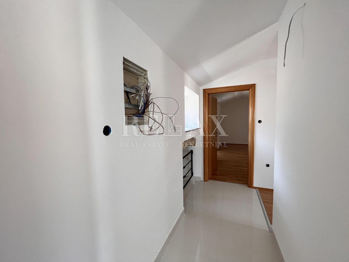 Flat For sale - LIČKO-SENJSKA SENJ