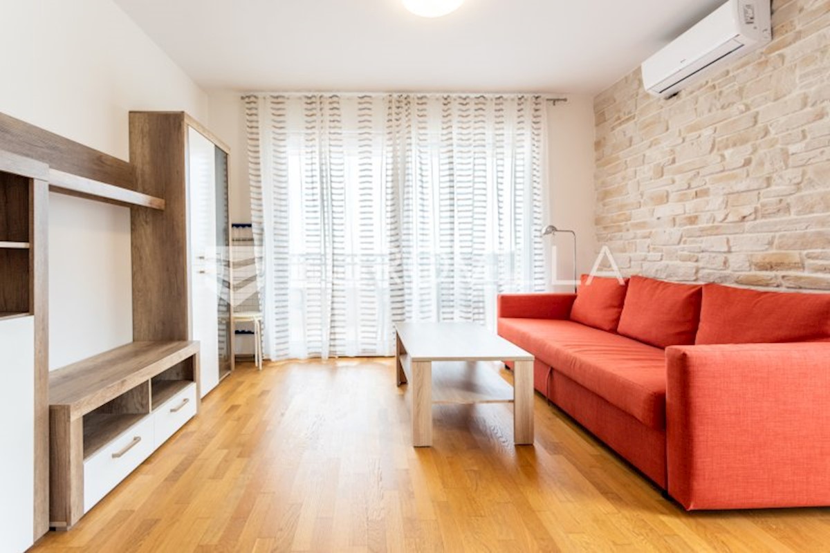 Apartmán Na predaj - SPLITSKO-DALMATINSKA BAŠKA VODA