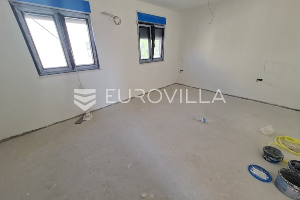 Apartmán Na predaj - SPLITSKO-DALMATINSKA KAŠTELA