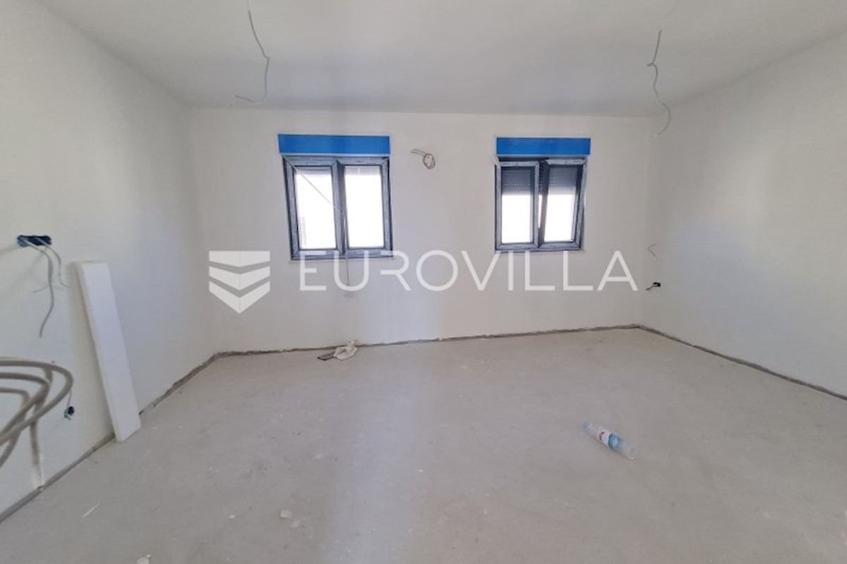 Apartmán Na predaj - SPLITSKO-DALMATINSKA KAŠTELA