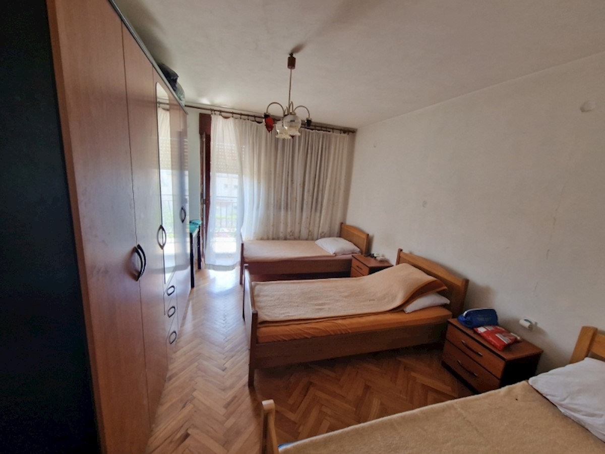 Kuća Na prodaju - PRIMORSKO-GORANSKA CRIKVENICA