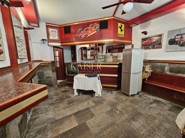 Komerčné na predaj 36 m² – Mali Lošinj