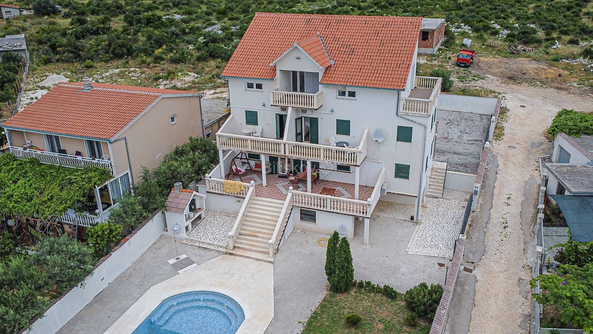 House For sale - SPLITSKO-DALMATINSKA TROGIR