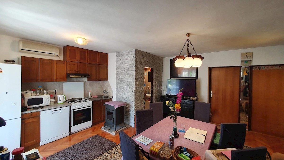 Casa In vendita - PRIMORSKO-GORANSKA KRK