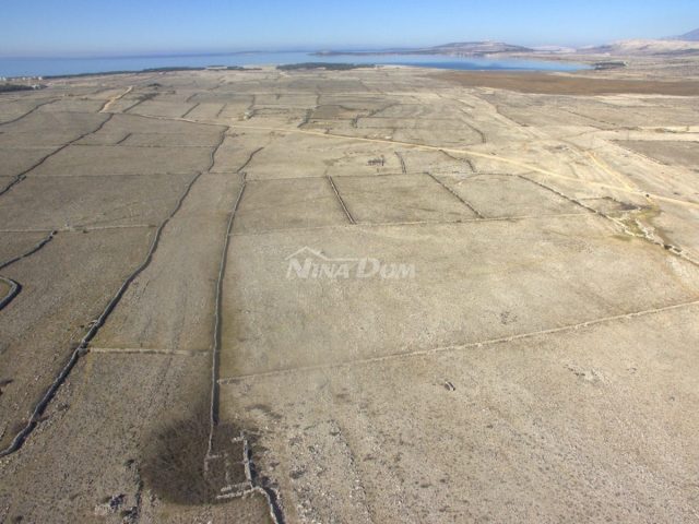 Zemljište na prodaju 59596 m² – Povljana
