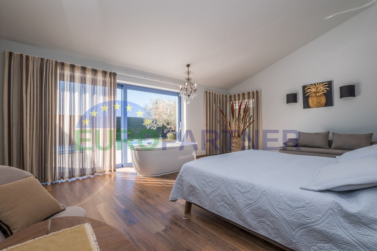 House For sale - ISTARSKA SVETI LOVREČ