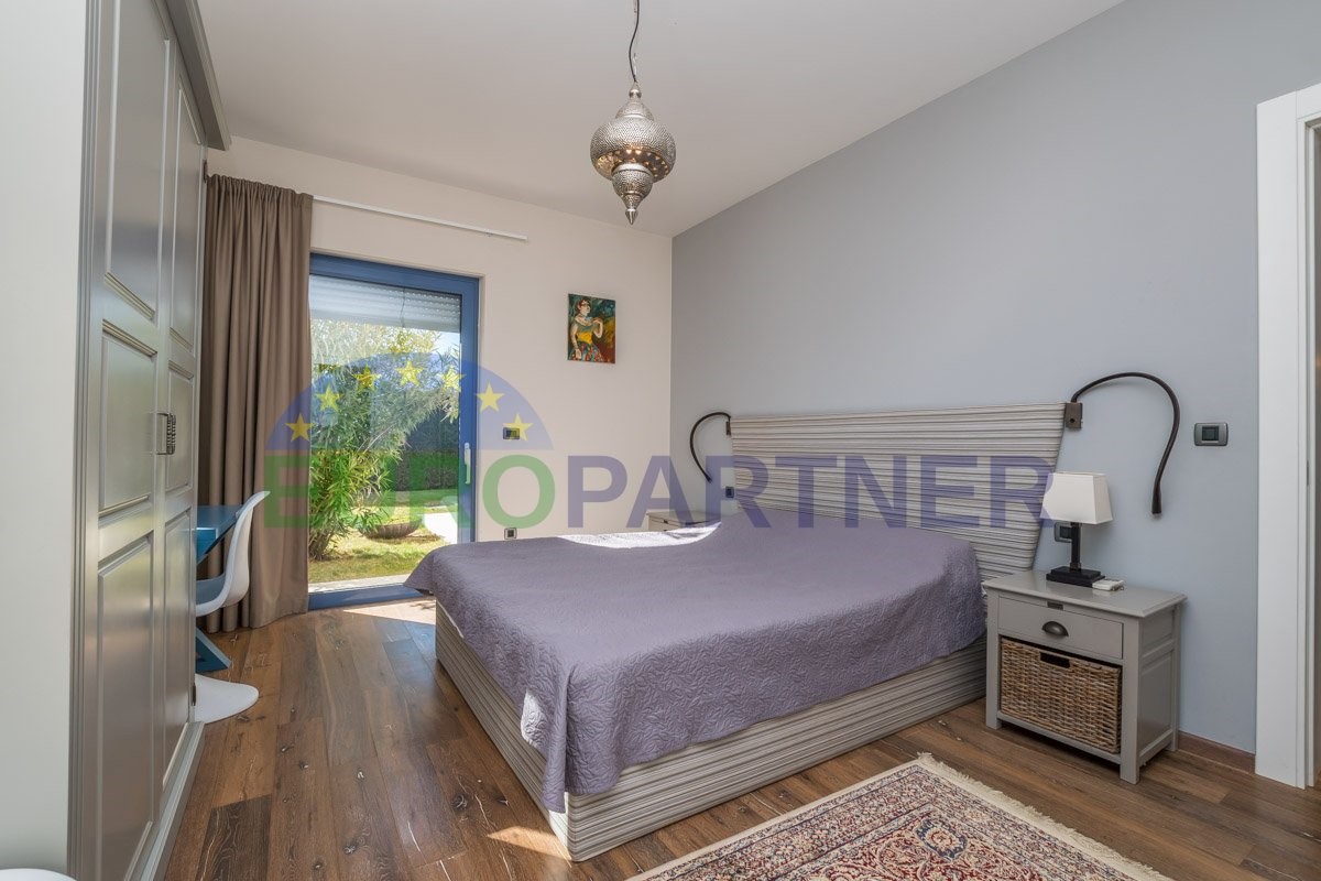 House For sale - ISTARSKA SVETI LOVREČ