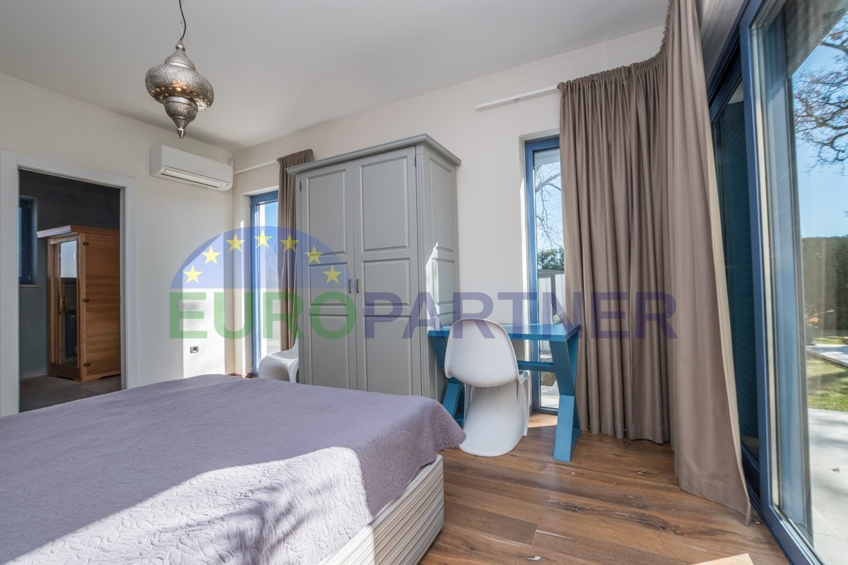 House For sale - ISTARSKA SVETI LOVREČ