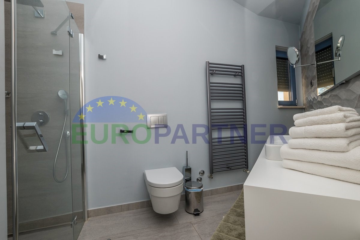 House For sale - ISTARSKA SVETI LOVREČ