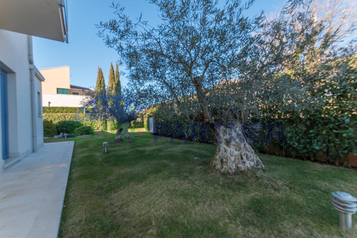 House For sale - ISTARSKA SVETI LOVREČ