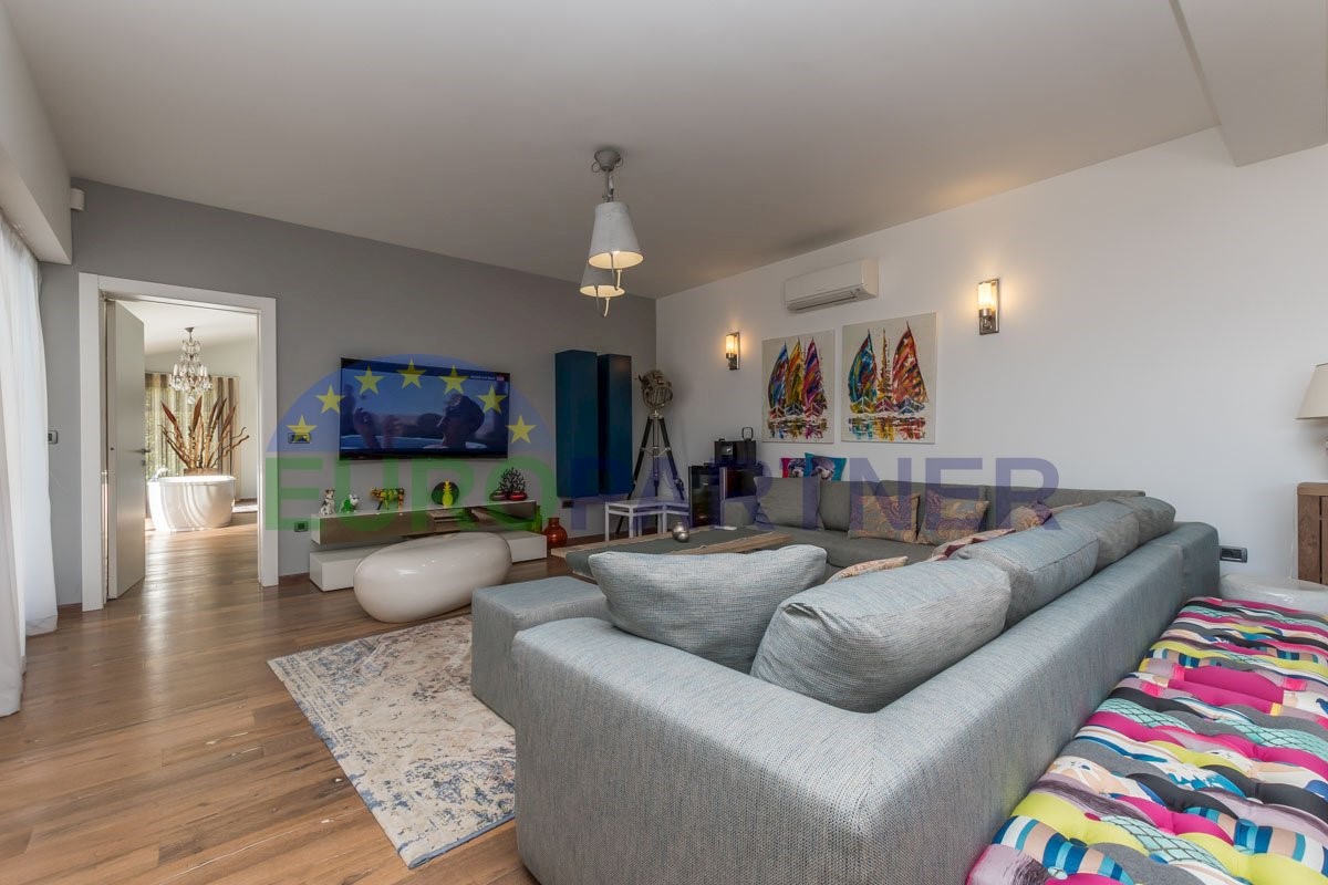 House For sale - ISTARSKA SVETI LOVREČ