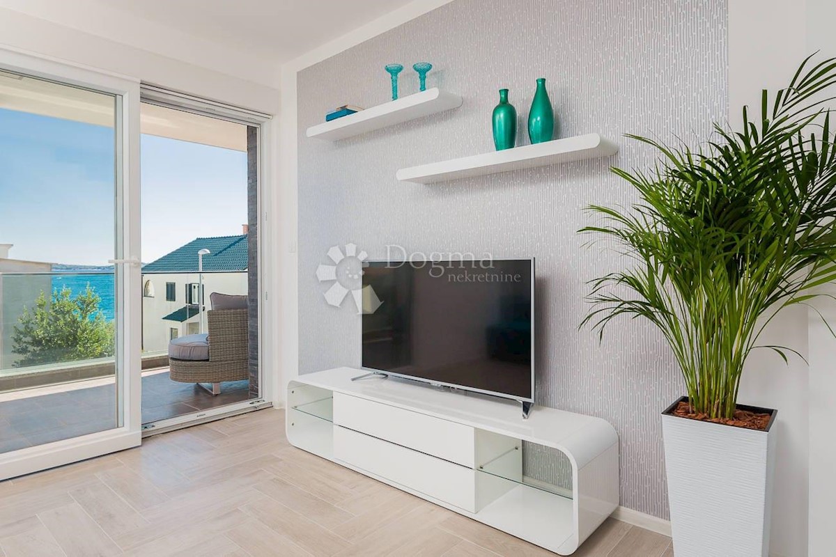 Maison À vendre - ŠIBENSKO-KNINSKA ROGOZNICA
