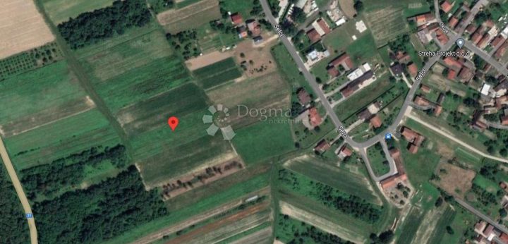 Pozemok na predaj 4406 m² – Okuje