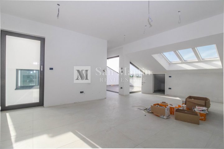 Apartmán na prodej 73 m² – Poreč