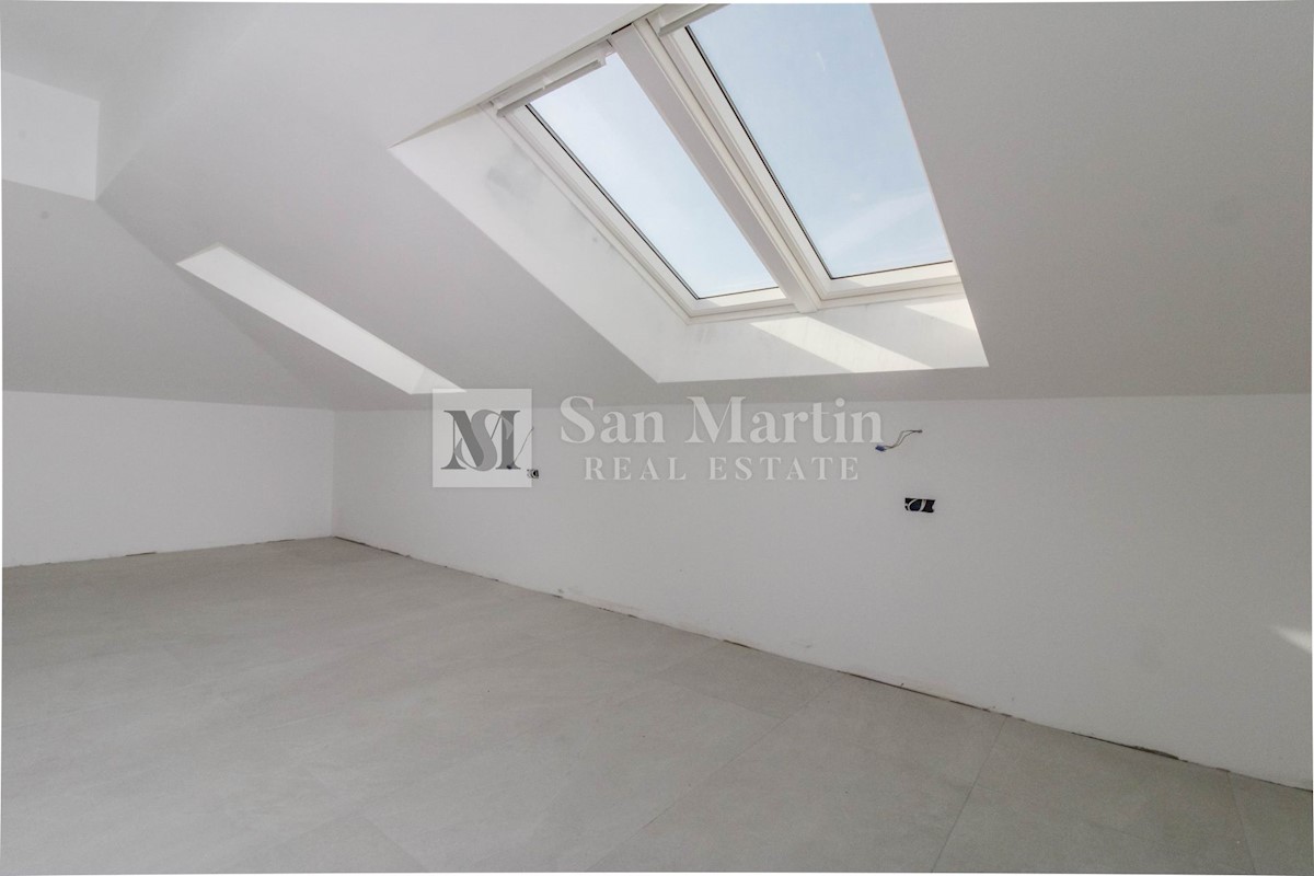 Apartma Na predaj - ISTARSKA POREČ