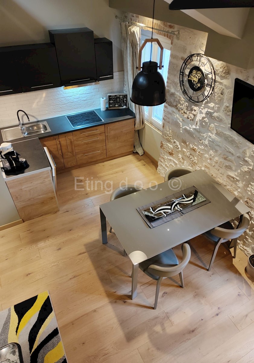 Apartma Na predaj - ISTARSKA ROVINJ
