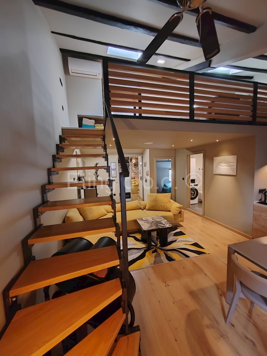 Apartma Na predaj - ISTARSKA ROVINJ
