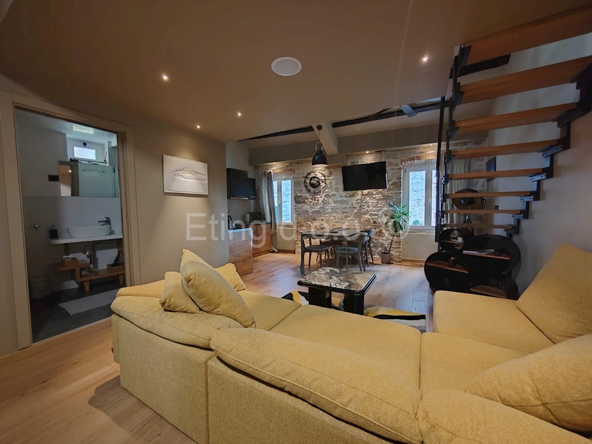 Apartma Na predaj - ISTARSKA ROVINJ