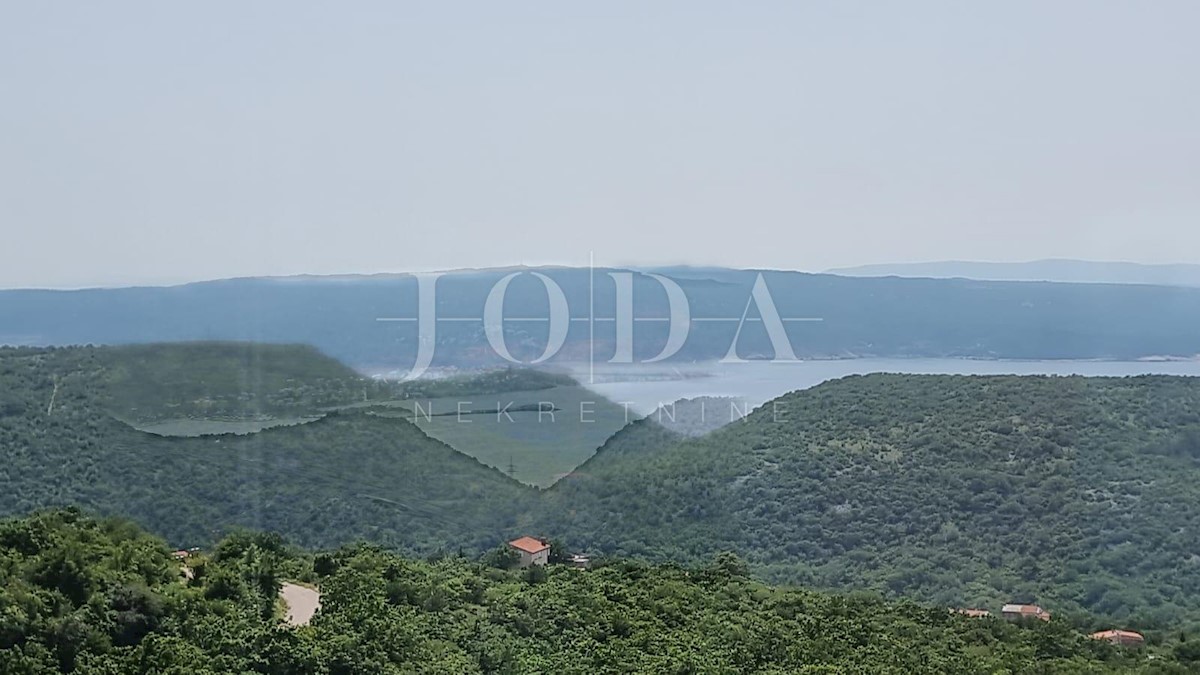 Dom Na predaj - PRIMORSKO-GORANSKA VINODOLSKA OPĆINA