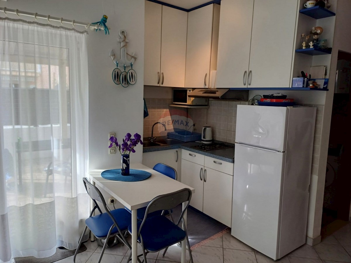 Flat For sale - ŠIBENSKO-KNINSKA VODICE