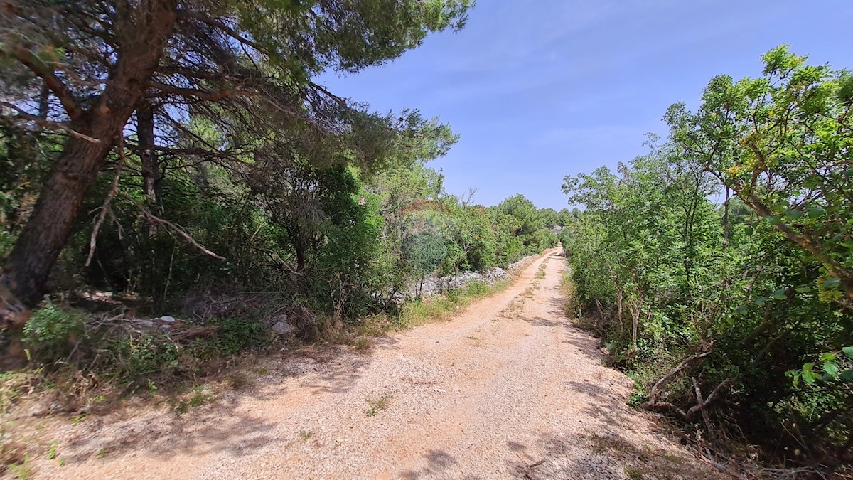 Parcela Na predaj - ŠIBENSKO-KNINSKA ŠIBENIK