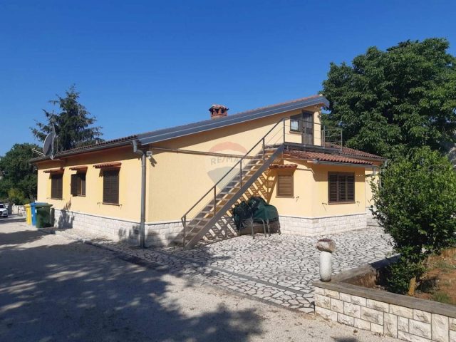 Kuća Na prodaju - Istarska Sveti Lovreč - foto 5/7