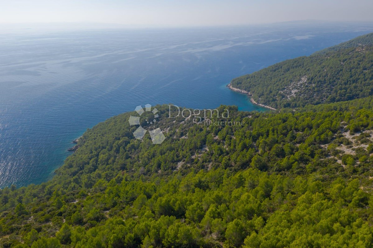 Land For sale - SPLITSKO-DALMATINSKA HVAR