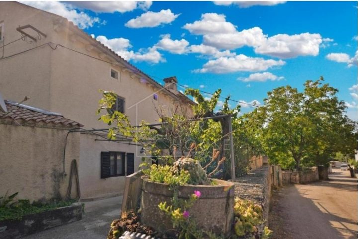 Haus Zu verkaufen - Istarska Svetvinčenat - foto 3/16
