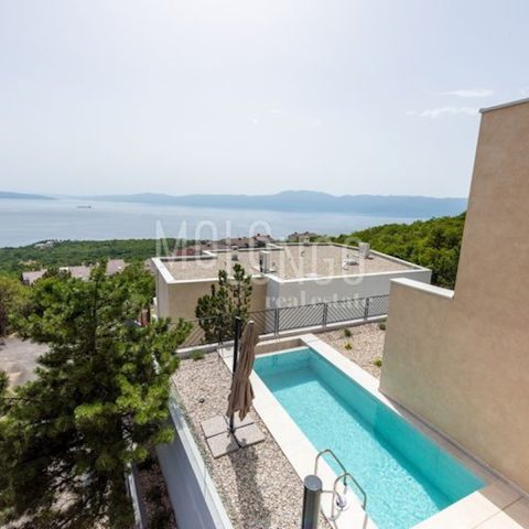 Haus zu verkaufen 530 m² – Kostrena Sveta Lucija