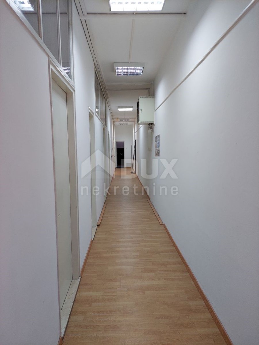 Business premises For rent - PRIMORSKO-GORANSKA RIJEKA