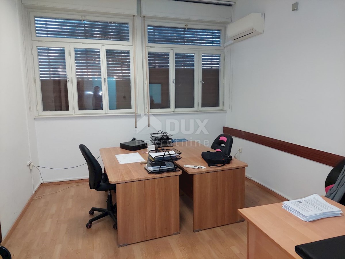 Business premises For rent - PRIMORSKO-GORANSKA RIJEKA