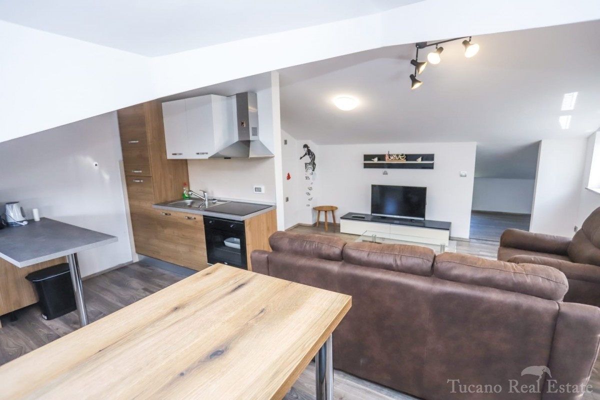 Flat For sale - ISTARSKA TAR-VABRIGA