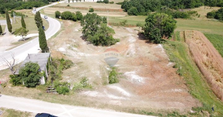 Terreno in vendita 3640 m² – Žminj