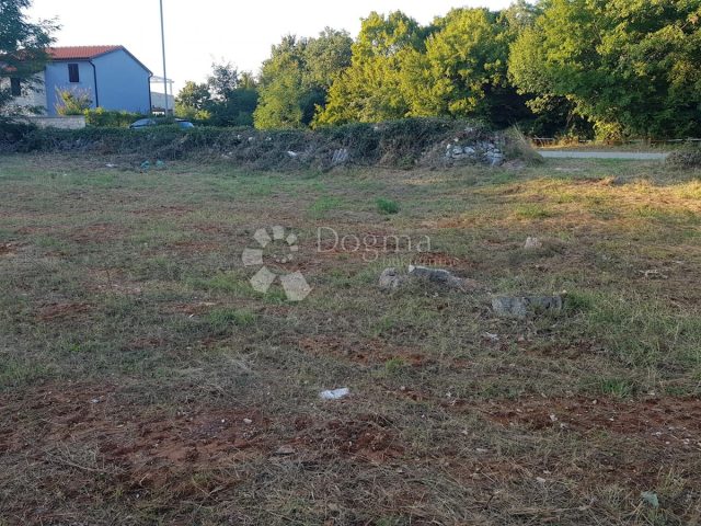 Land for sale 5870 m² – Rovinj