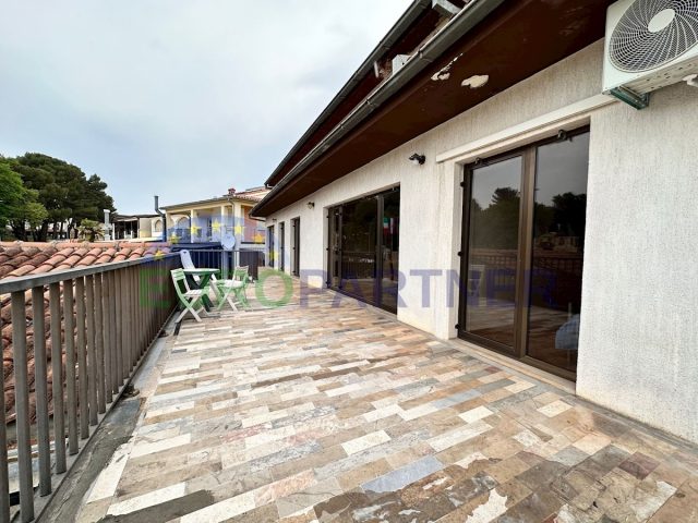 Kuća na prodaju 600 m² – Funtana
