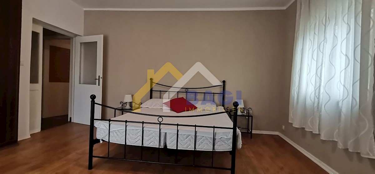 Maison À vendre - ZADARSKA ZADAR