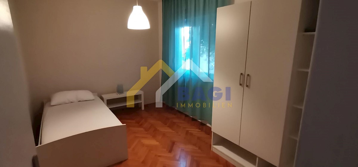 Maison À vendre - ZADARSKA ZADAR
