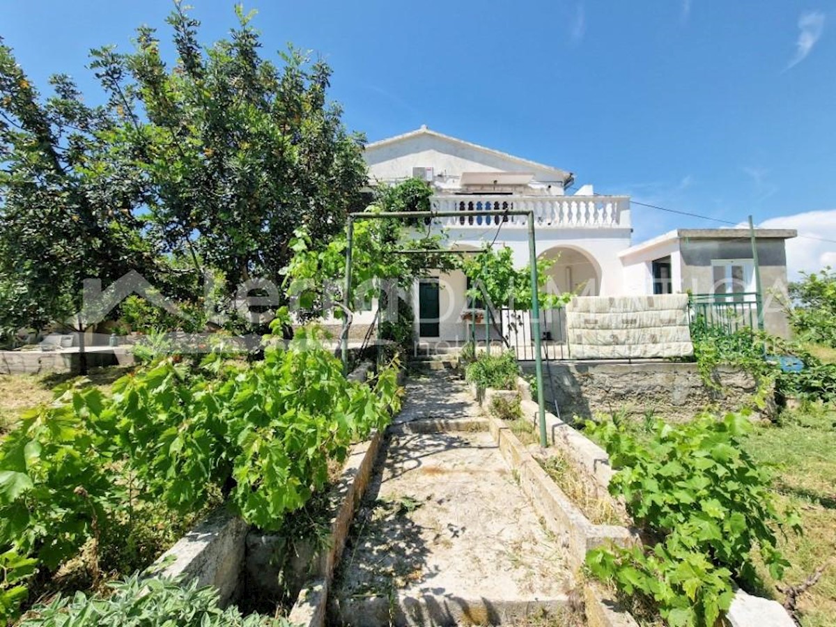 Casa In vendita - ŠIBENSKO-KNINSKA VODICE