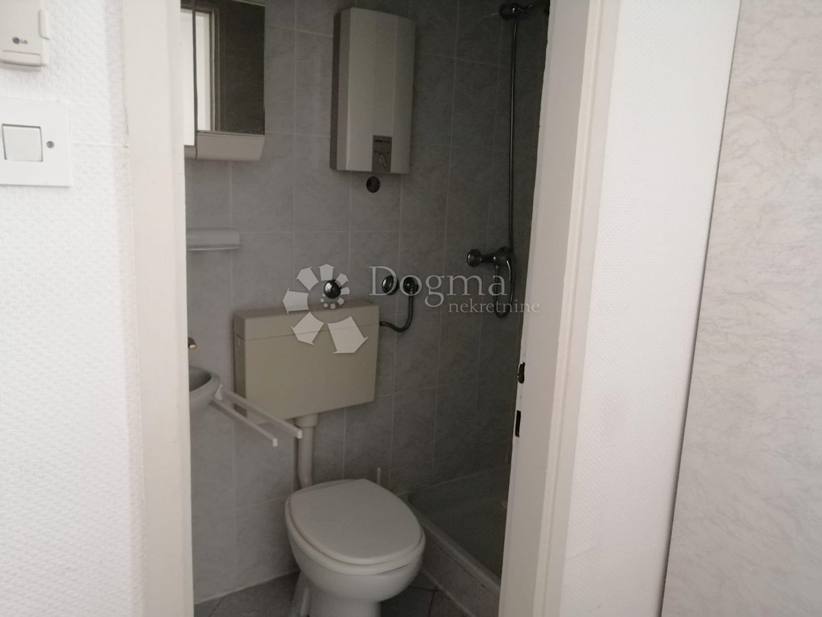 House For sale - ŠIBENSKO-KNINSKA VODICE