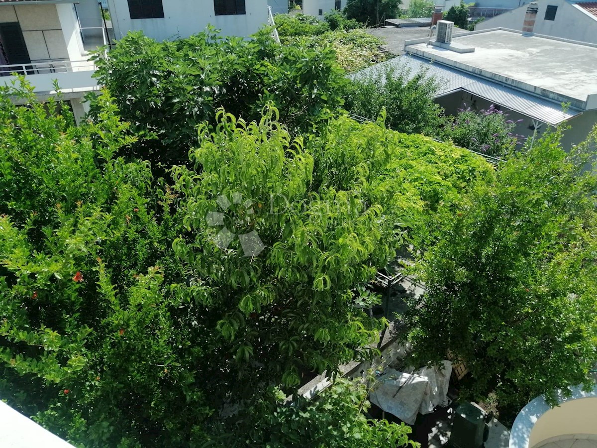 House For sale - ŠIBENSKO-KNINSKA VODICE