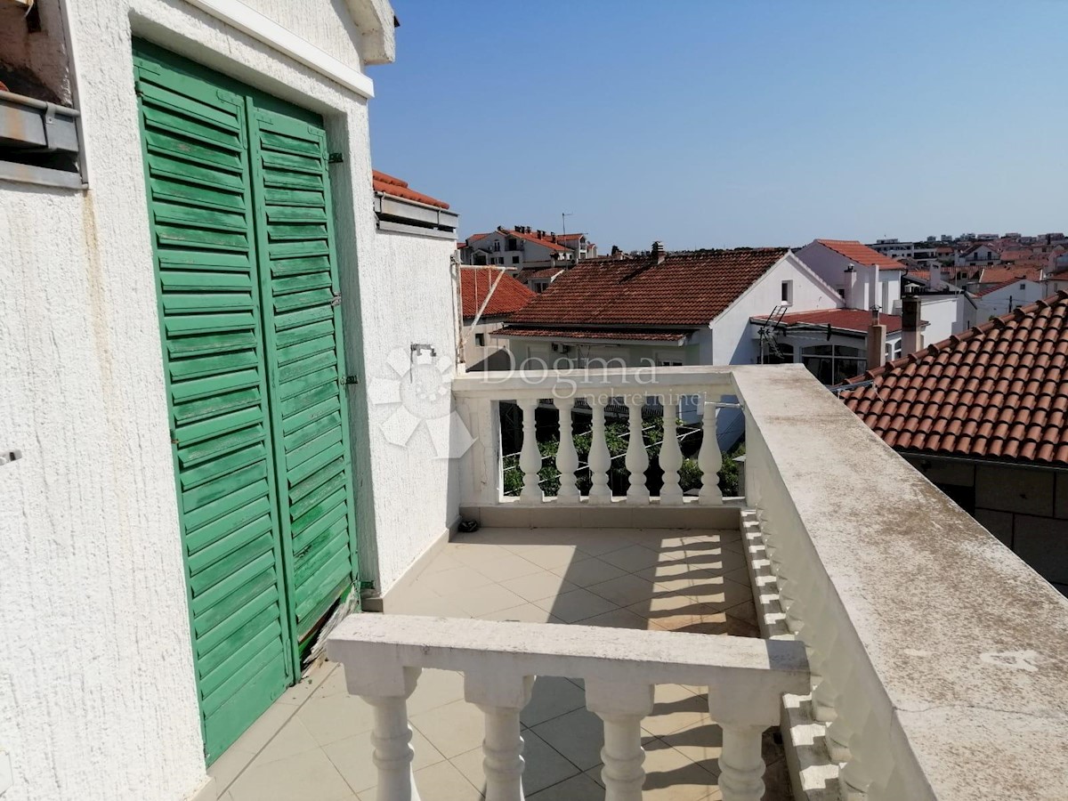 House For sale - ŠIBENSKO-KNINSKA VODICE