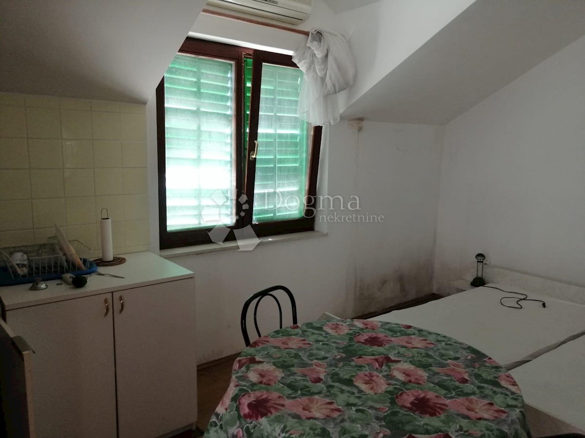 House For sale - ŠIBENSKO-KNINSKA VODICE