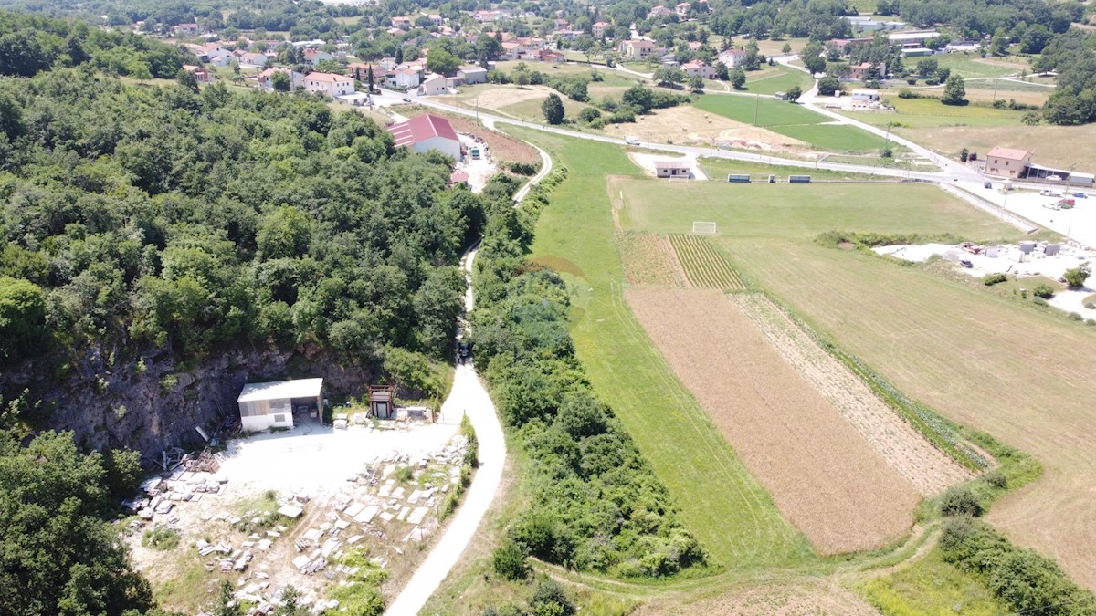 Parcela Naprodaj - ISTARSKA Pazin