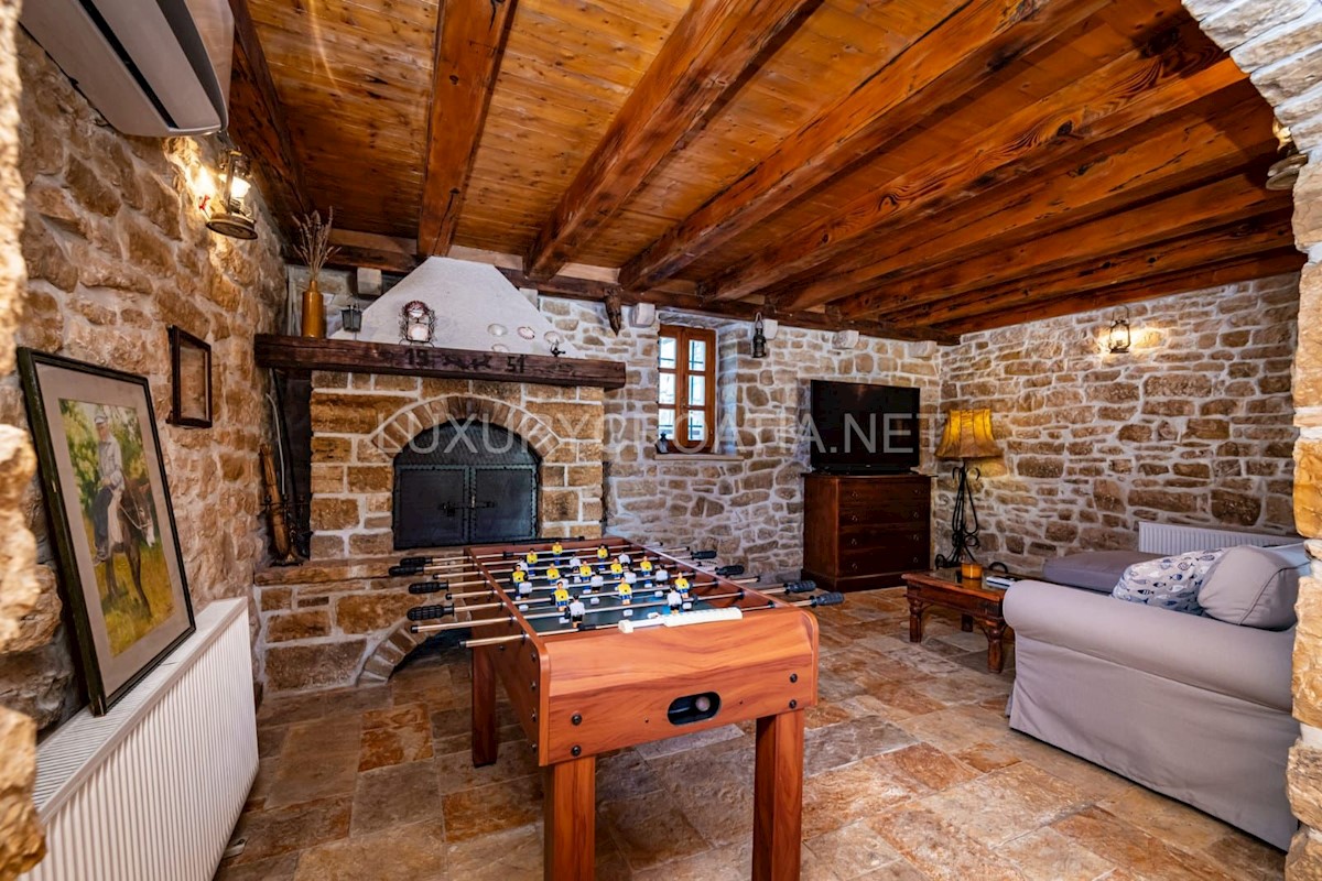 House For sale - ZADARSKA NIN