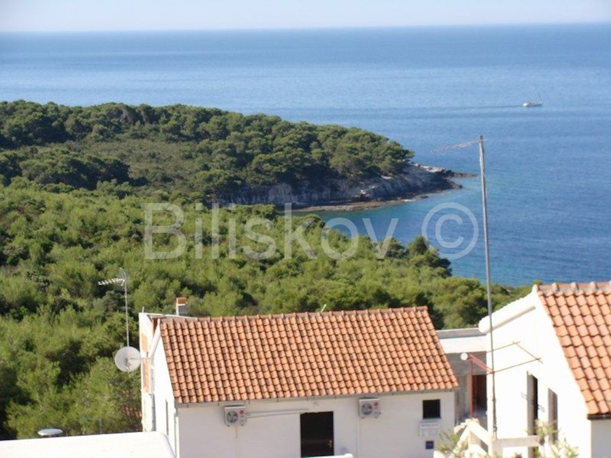 House For sale - SPLITSKO-DALMATINSKA VIS