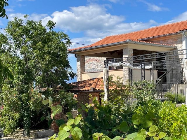 House for sale 150 m² – Gabonjin