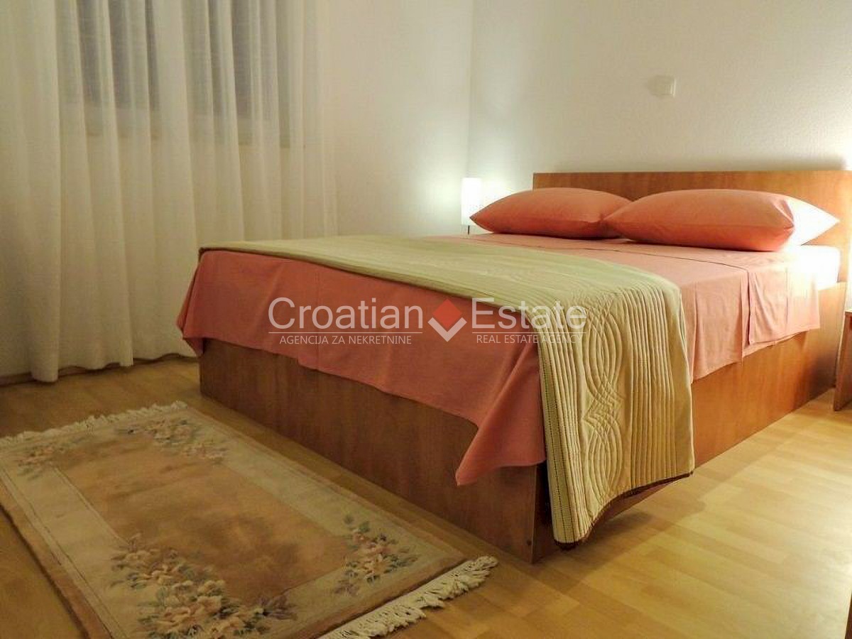 Kuća Na prodaju - SPLITSKO-DALMATINSKA ČIOVO