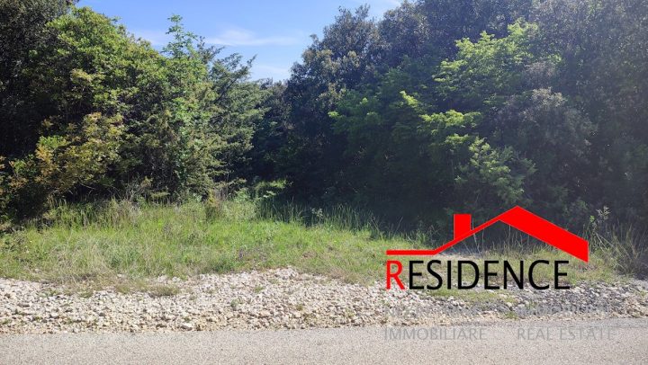 Zemljište na prodaju 19335 m² – Kavran